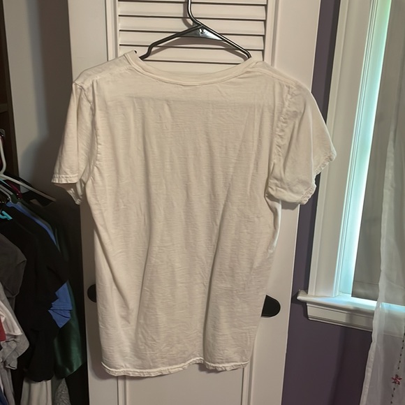 Urban Outfitters Papillons Butterfly Graphic Tee - Picture 2 of 2